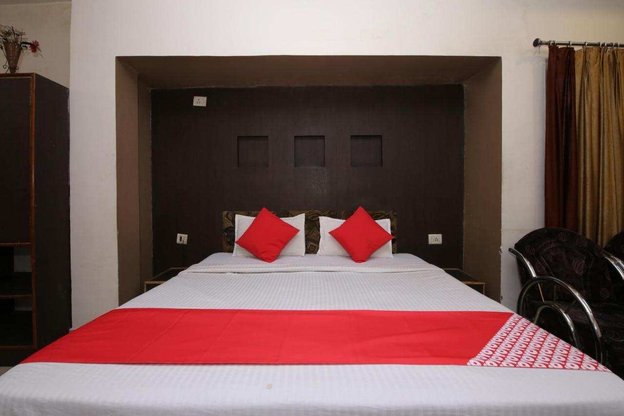 Oyo Hotel Shubhkamna Jabalpur Bagian luar foto