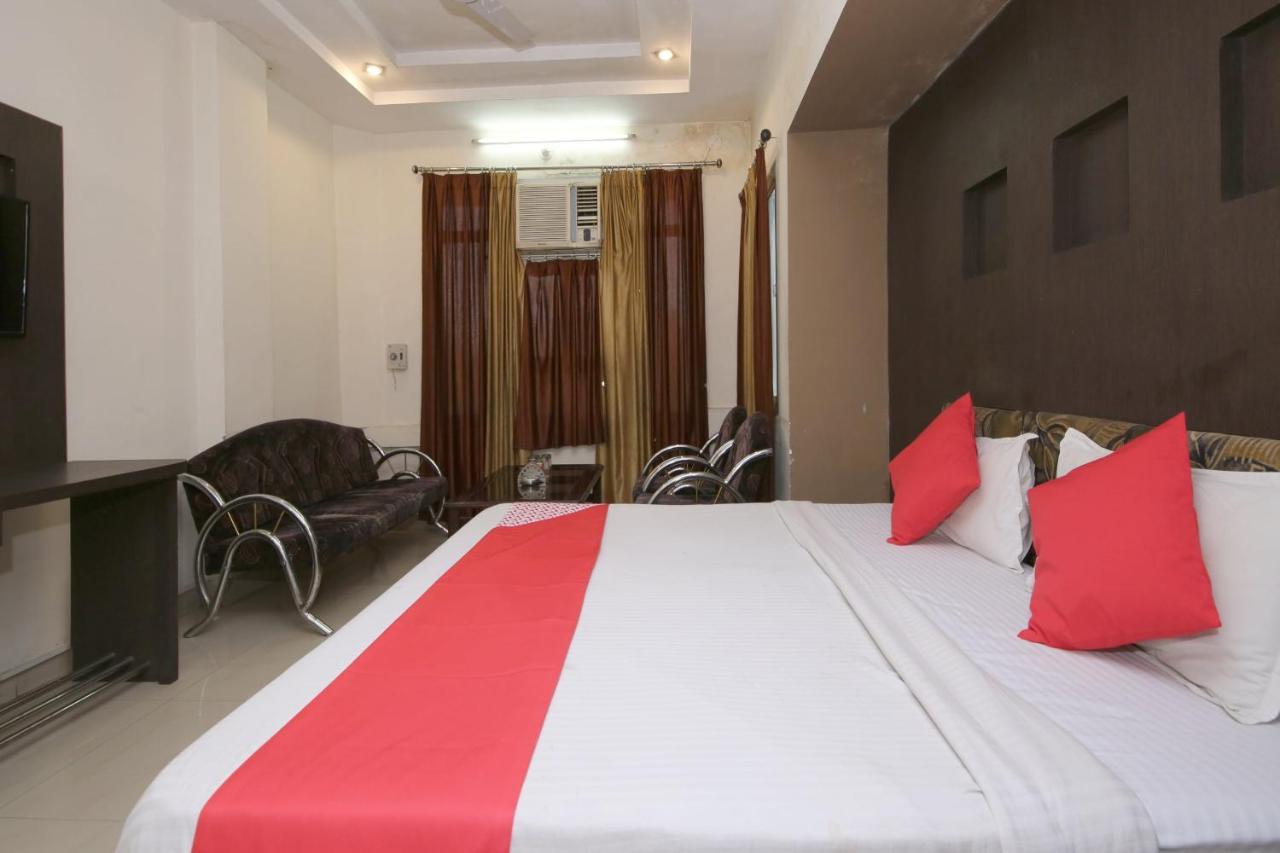 Oyo Hotel Shubhkamna Jabalpur Bagian luar foto
