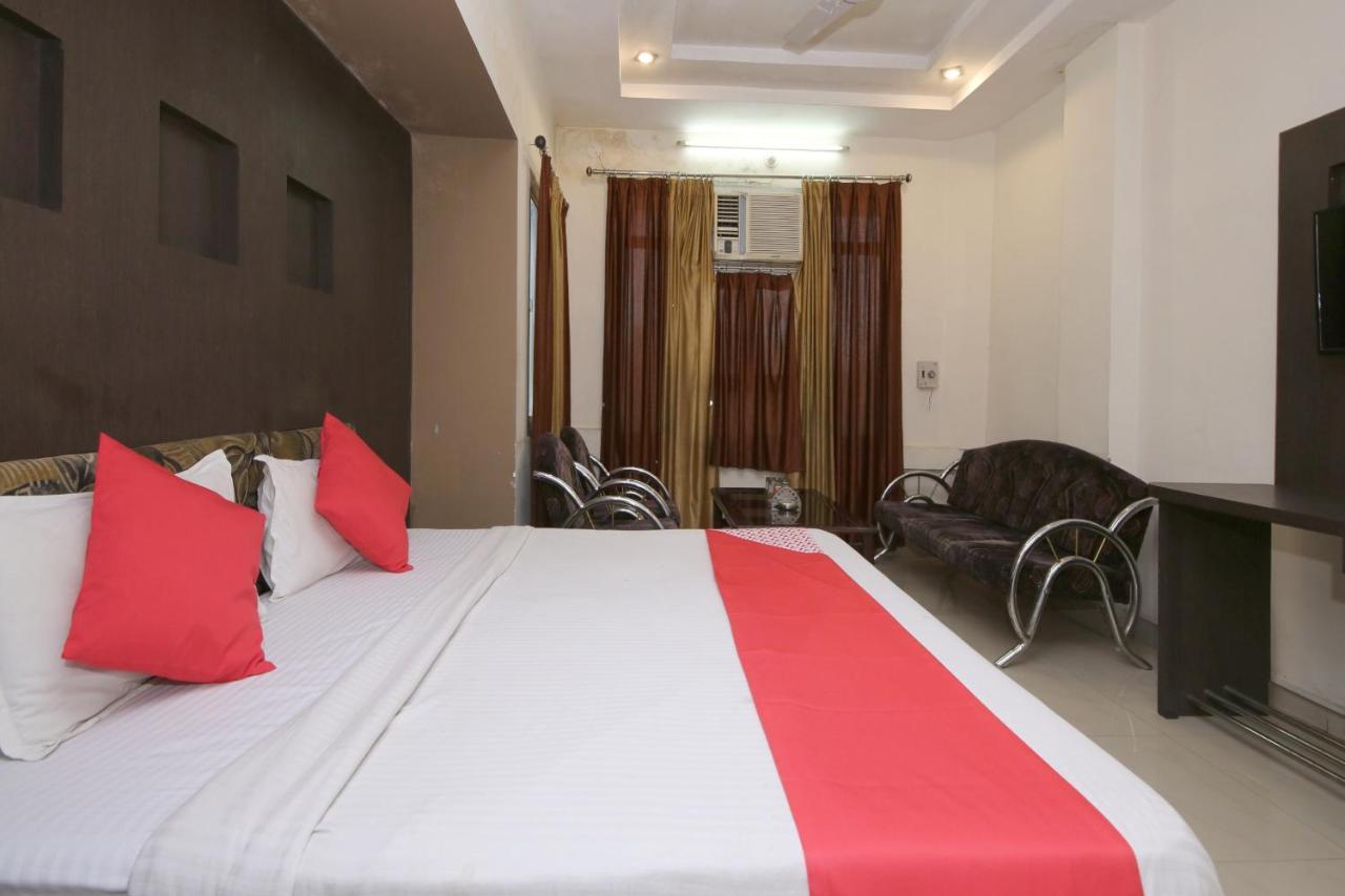 Oyo Hotel Shubhkamna Jabalpur Bagian luar foto