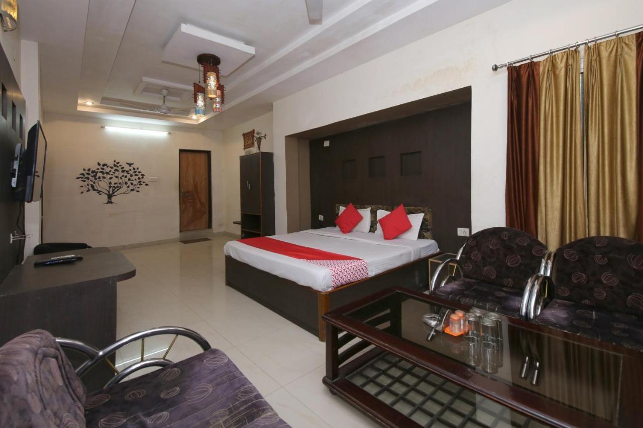 Oyo Hotel Shubhkamna Jabalpur Bagian luar foto