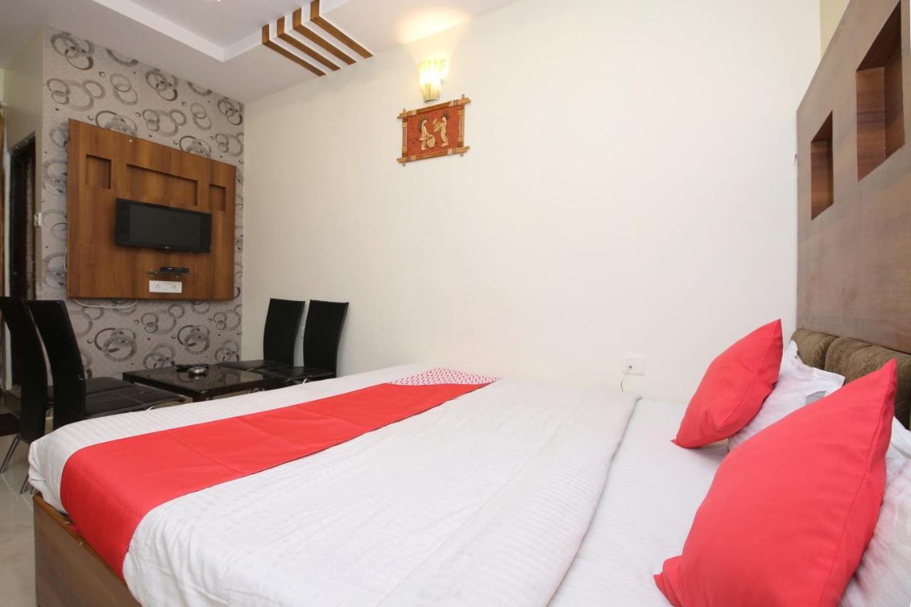 Oyo Hotel Shubhkamna Jabalpur Bagian luar foto