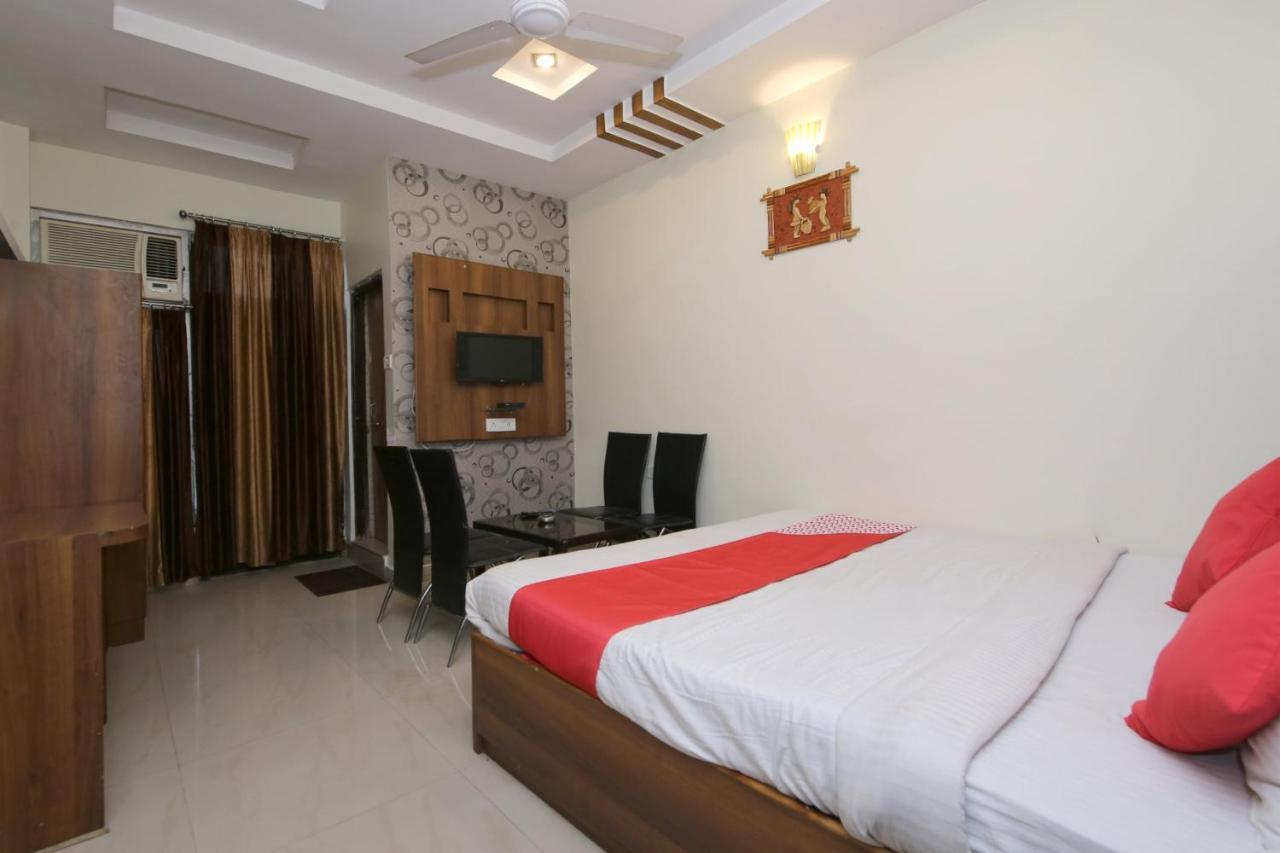 Oyo Hotel Shubhkamna Jabalpur Bagian luar foto